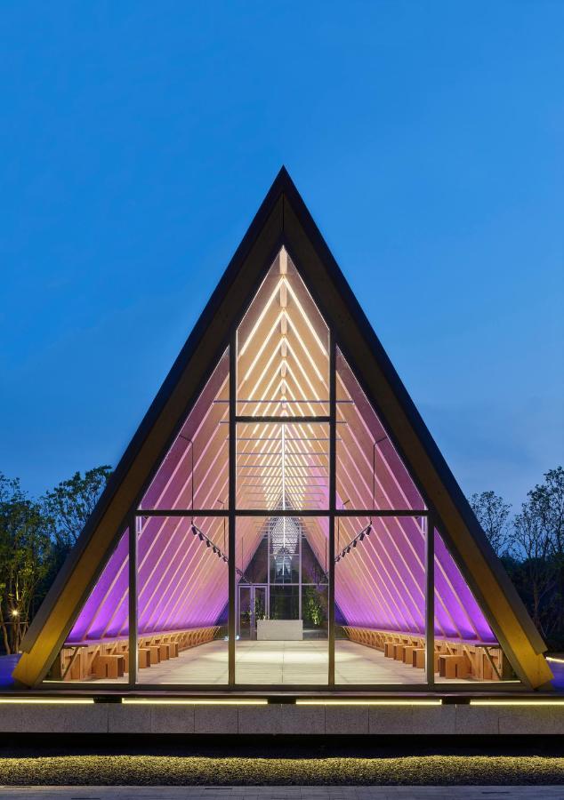 Готель Angsana Chengdu Wenjiang Екстер'єр фото