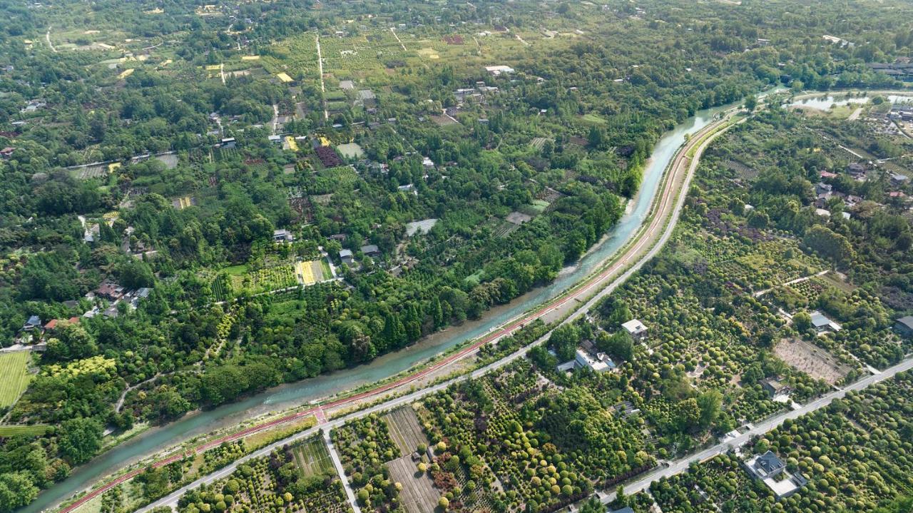 Готель Angsana Chengdu Wenjiang Екстер'єр фото